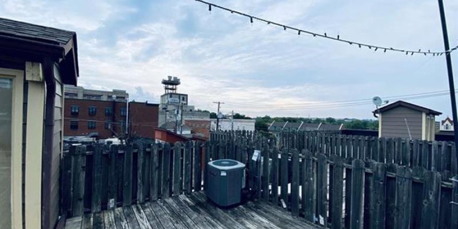 105 E 6th Street, Bloomington, Indiana 47408,MLS,202603971