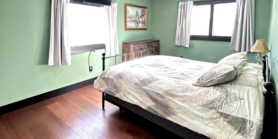 3080 E Linn Avenue, Terre Haute, Indiana 47805-1829,MLS,202604057