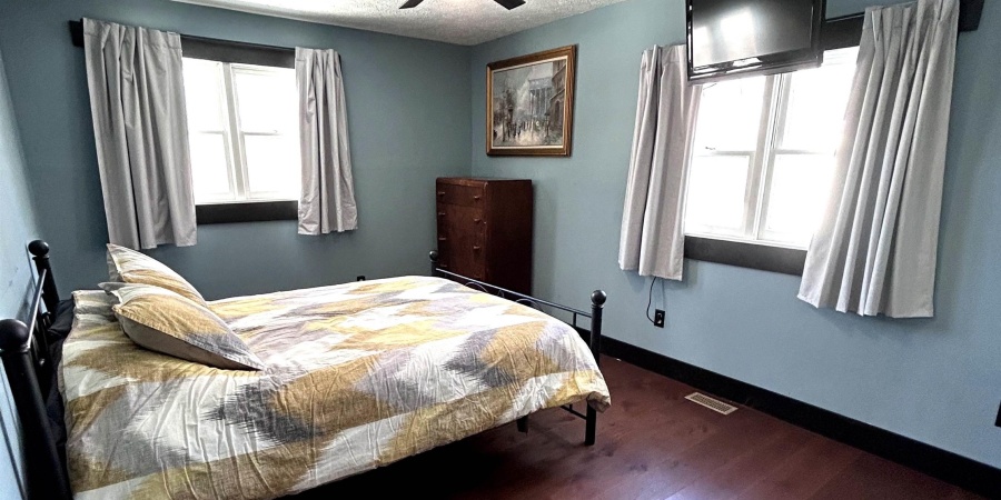 3080 E Linn Avenue, Terre Haute, Indiana 47805-1829,MLS,202604057