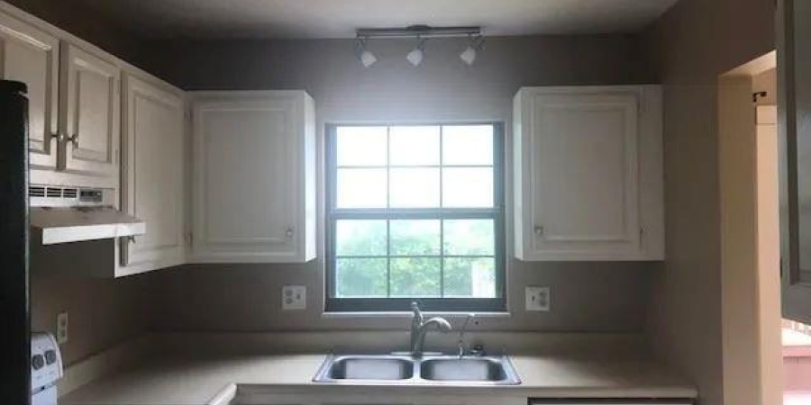 1615 S Buffstone Court, Bloomington, Indiana 47401,MLS,202604143