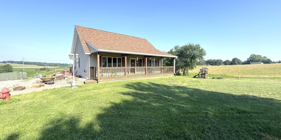 1732 S 275 W, Bloomfield, Indiana 47424,MLS,202526015