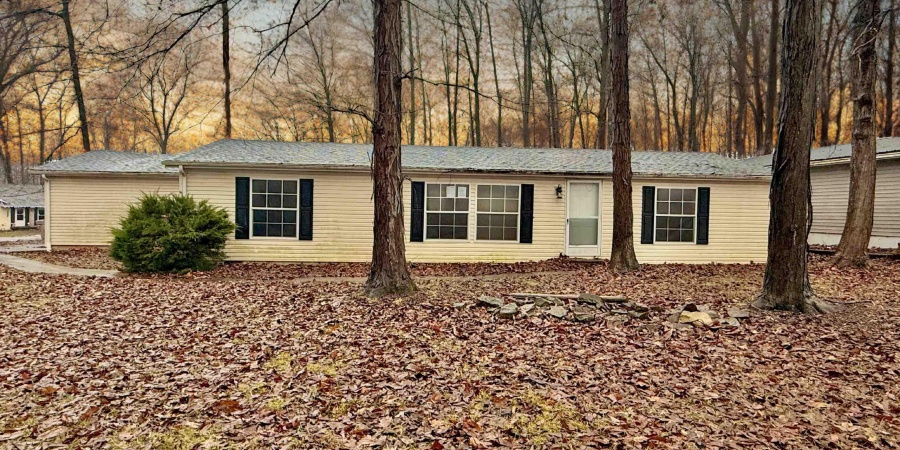 180 Lazy River Court, Cloverdale, Indiana 46120-8858,MLS,202604098