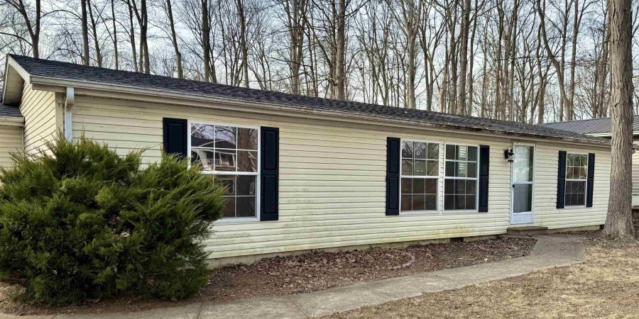 180 Lazy River Court, Cloverdale, Indiana 46120-8858,MLS,202604098