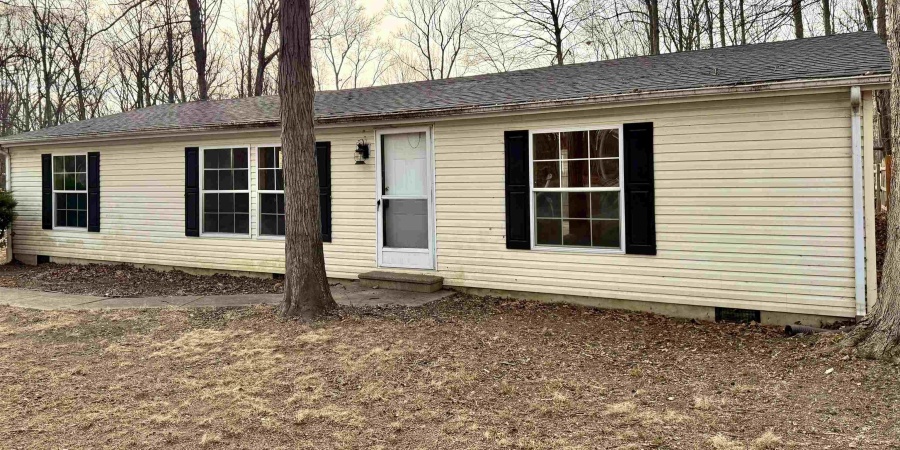 180 Lazy River Court, Cloverdale, Indiana 46120-8858,MLS,202604098