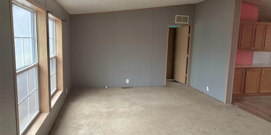 180 Lazy River Court, Cloverdale, Indiana 46120-8858,MLS,202604098