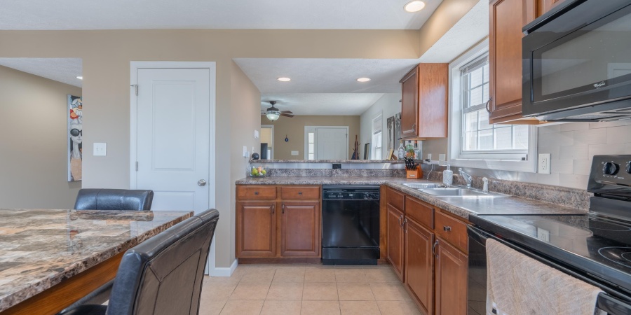 2602 S Addisyn Lane, Bloomington, Indiana 47403-3275,MLS,202604110