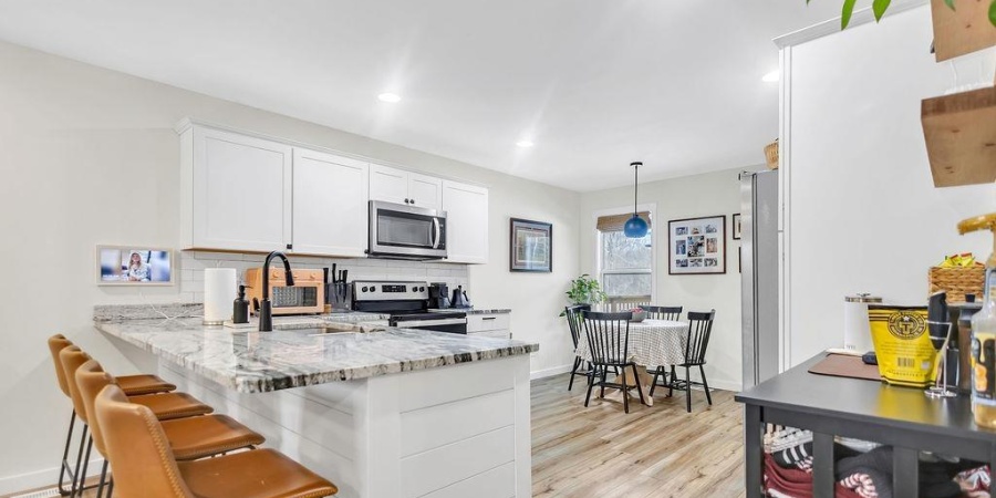 50 Sherwood Lane, Bedford, Indiana 47421,MLS,202604145