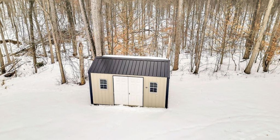 50 Sherwood Lane, Bedford, Indiana 47421,MLS,202604145