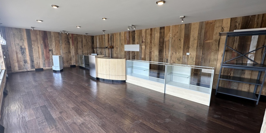 1820 S Walnut Street, Bloomington, Indiana 47403,MLS,202604195