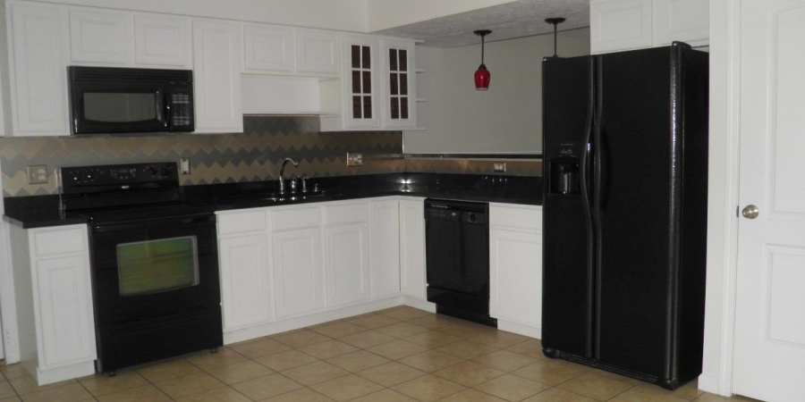 2712 E Bressingham Way, Bloomington, Indiana 47401,MLS,202604224