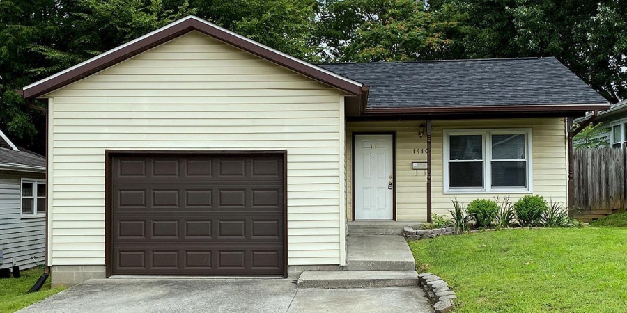 1410 S Palmer Avenue, Bloomington, Indiana 47401,MLS,202604227