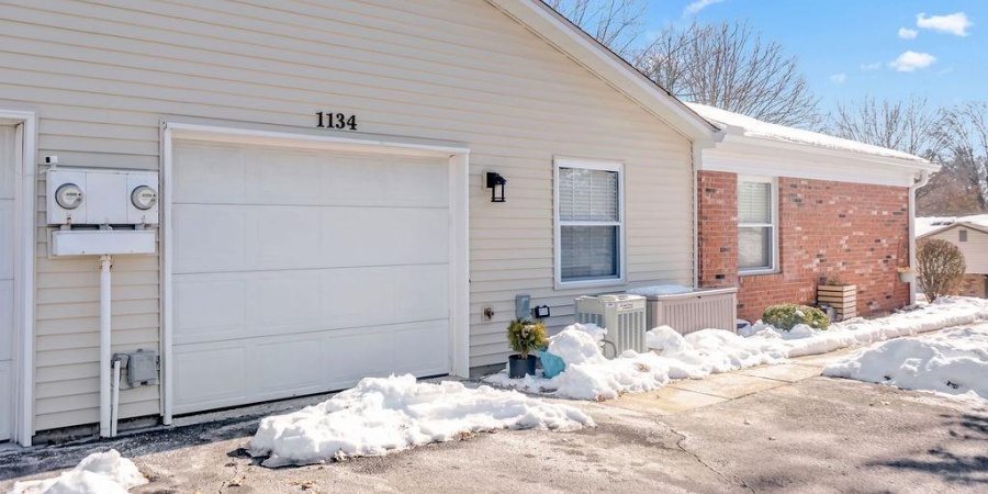 1134 E Regency Drive, Bloomington, Indiana 47401,MLS,202604187