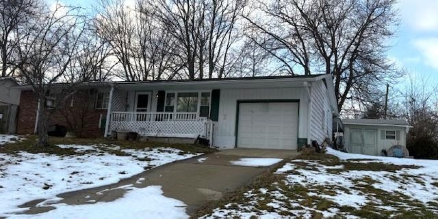 3350 W Indian Creek Drive, Bloomington, Indiana 47403,MLS,202604189