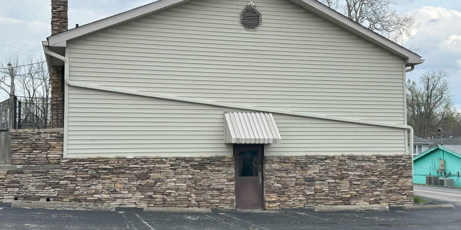 1409 W Kirkwood Avenue, Bloomington, Indiana 47404,MLS,202604316