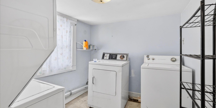 927 W 6th Street, Bloomington, Indiana 47404,MLS,202604246