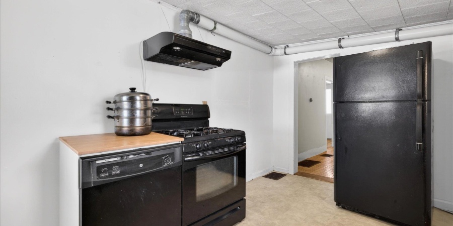 927 W 6th Street, Bloomington, Indiana 47404,MLS,202604246