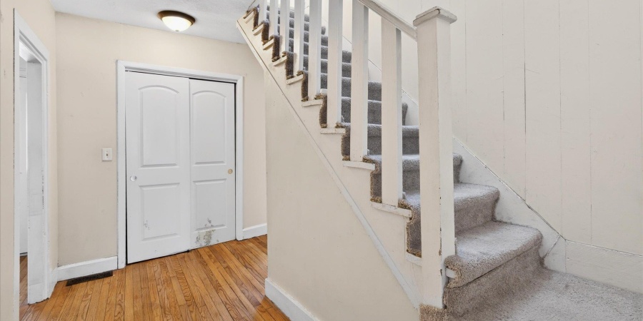 927 W 6th Street, Bloomington, Indiana 47404,MLS,202604246