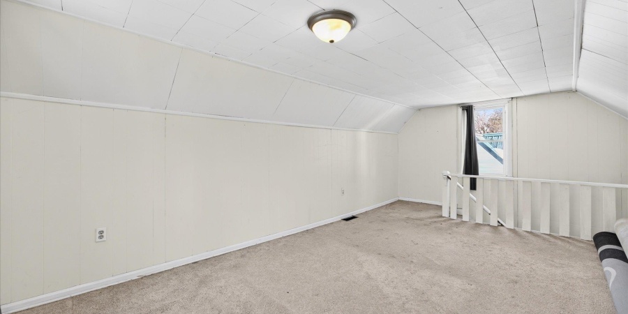 927 W 6th Street, Bloomington, Indiana 47404,MLS,202604246