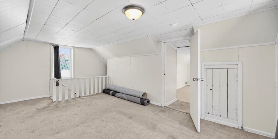 927 W 6th Street, Bloomington, Indiana 47404,MLS,202604246