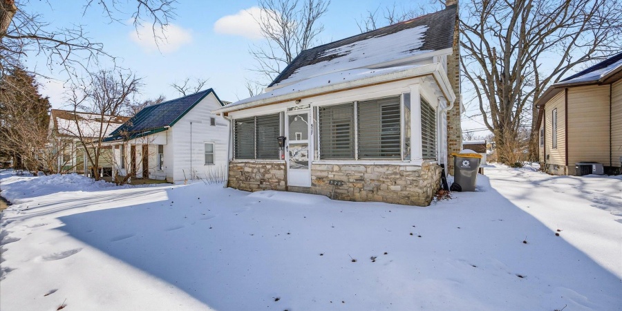 927 W 6th Street, Bloomington, Indiana 47404,MLS,202604246