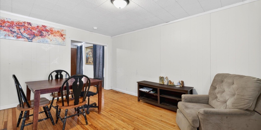 927 W 6th Street, Bloomington, Indiana 47404,MLS,202604246