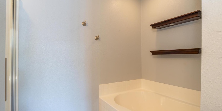 5786 W Tensleep Road, Bloomington, Indiana 47403-8715,MLS,202604270