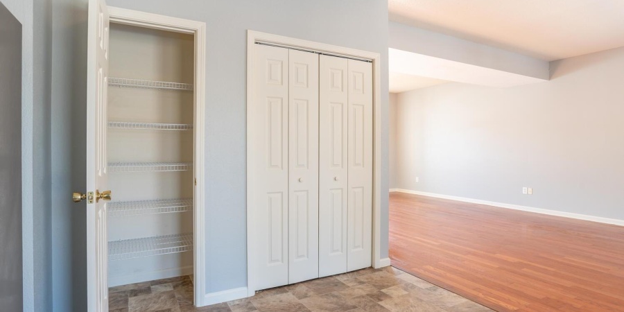 5786 W Tensleep Road, Bloomington, Indiana 47403-8715,MLS,202604270