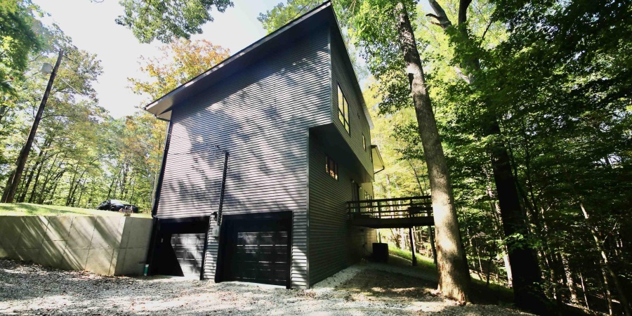 6691 E Lampkins Ridge Road, Bloomington, Indiana 47401,MLS,202604278