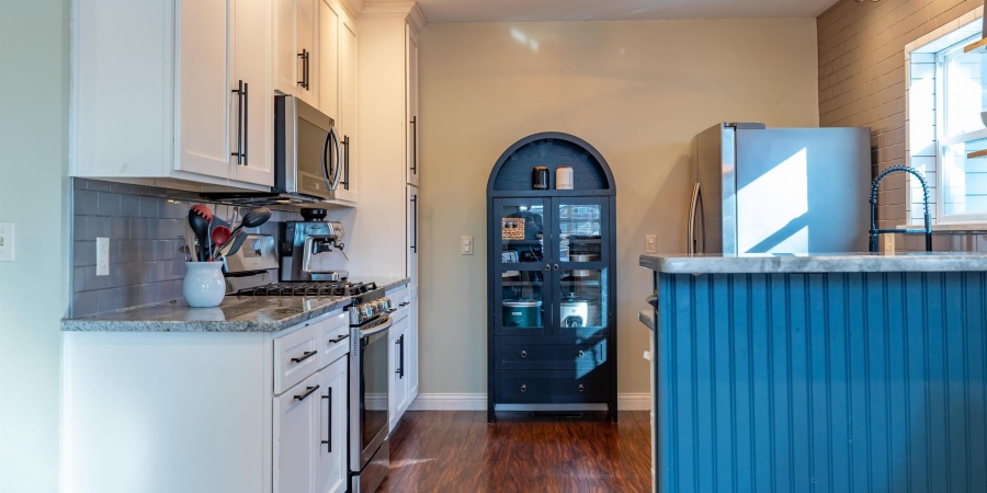 1110 W 6Th Street, Bloomington, Indiana 47404-3640,MLS,202604294