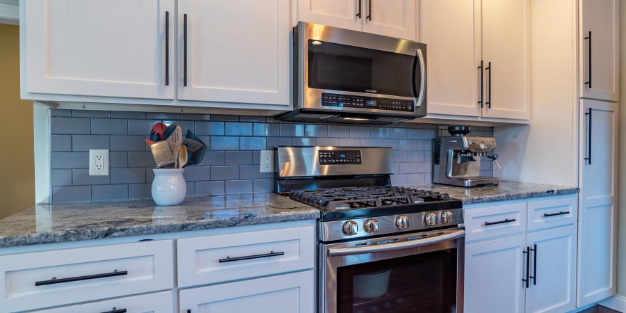 1110 W 6Th Street, Bloomington, Indiana 47404-3640,MLS,202604294