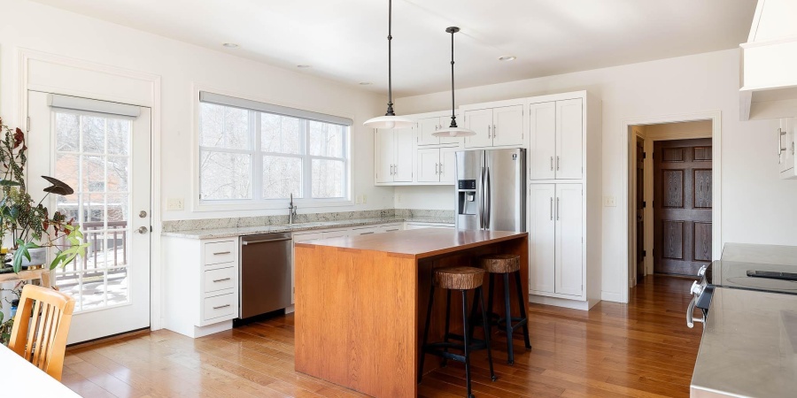 6404 N Braksway Drive, Bloomington, Indiana 47408,MLS,202604334