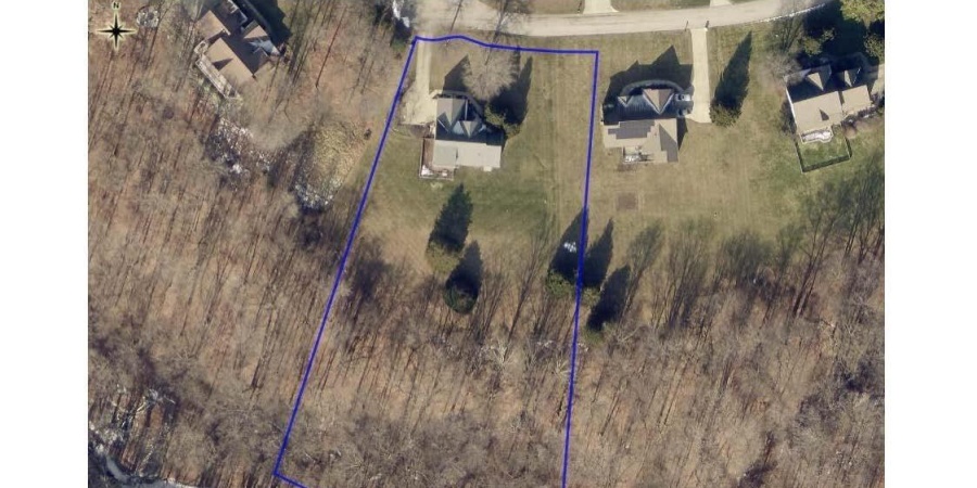 6404 N Braksway Drive, Bloomington, Indiana 47408,MLS,202604334