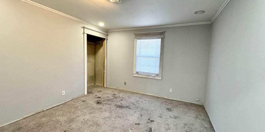 2300 S Brown Avenue, Bloomington, Indiana 47403,MLS,202604337