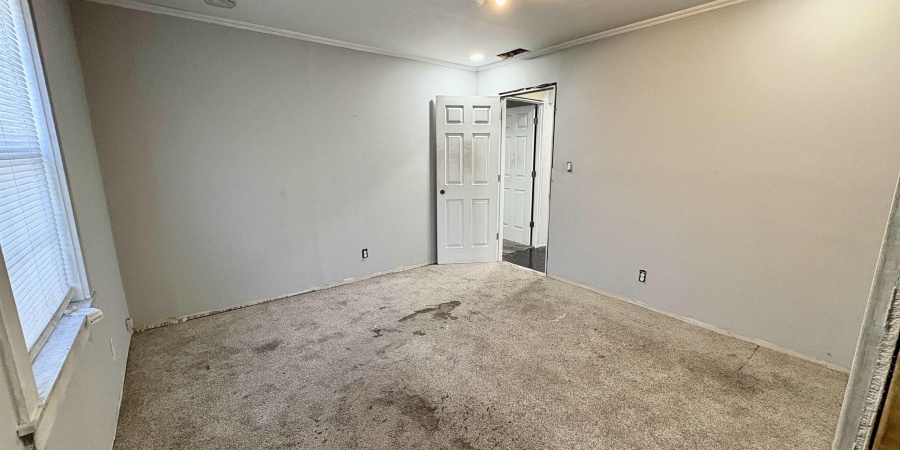 2300 S Brown Avenue, Bloomington, Indiana 47403,MLS,202604337