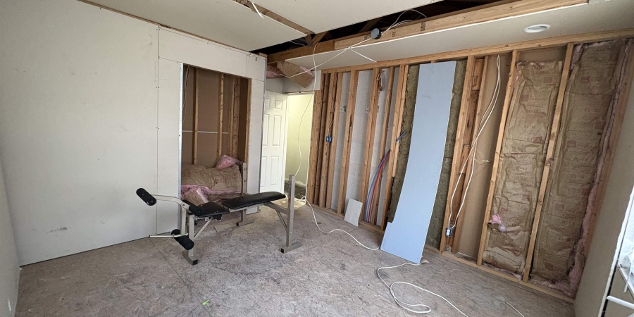 2300 S Brown Avenue, Bloomington, Indiana 47403,MLS,202604337