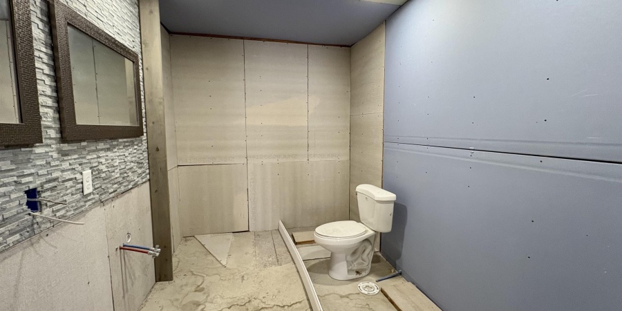 2300 S Brown Avenue, Bloomington, Indiana 47403,MLS,202604337