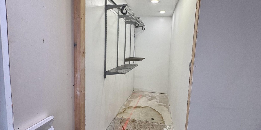 2300 S Brown Avenue, Bloomington, Indiana 47403,MLS,202604337