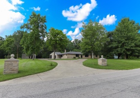 3561 E Stipp Road, Bloomington, Indiana 47401,MLS,202604352