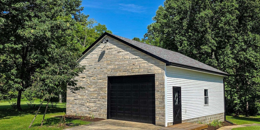 3561 E Stipp Road, Bloomington, Indiana 47401,MLS,202604352