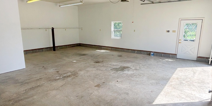 3561 E Stipp Road, Bloomington, Indiana 47401,MLS,202604352