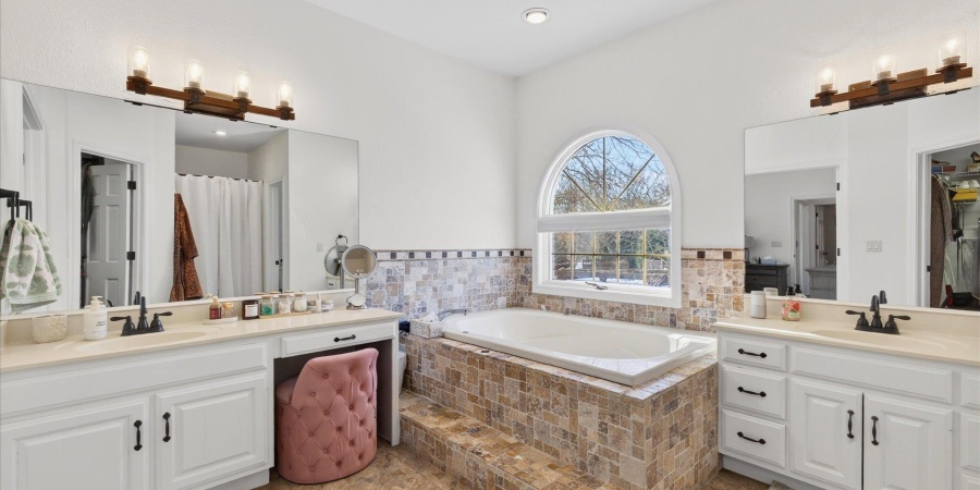 3706 E South Court, Bloomington, Indiana 47401-4488,MLS,202604372