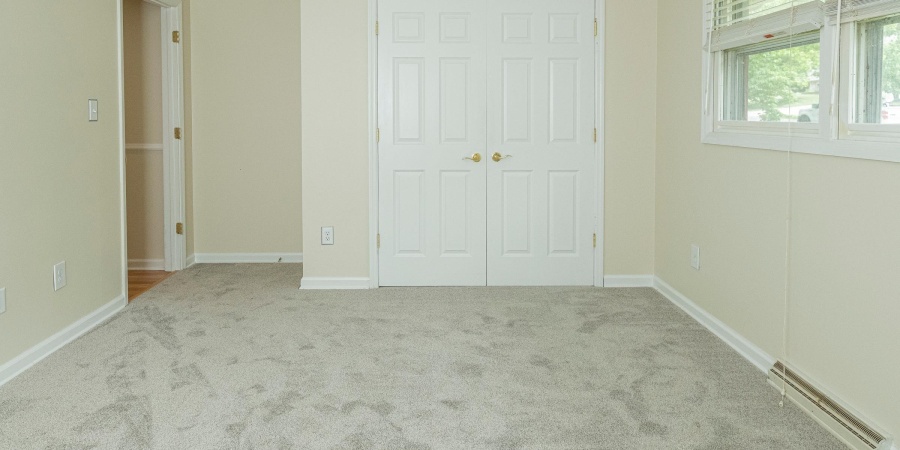 715 E Eddington Court, Bloomington, Indiana 47401,MLS,202604373