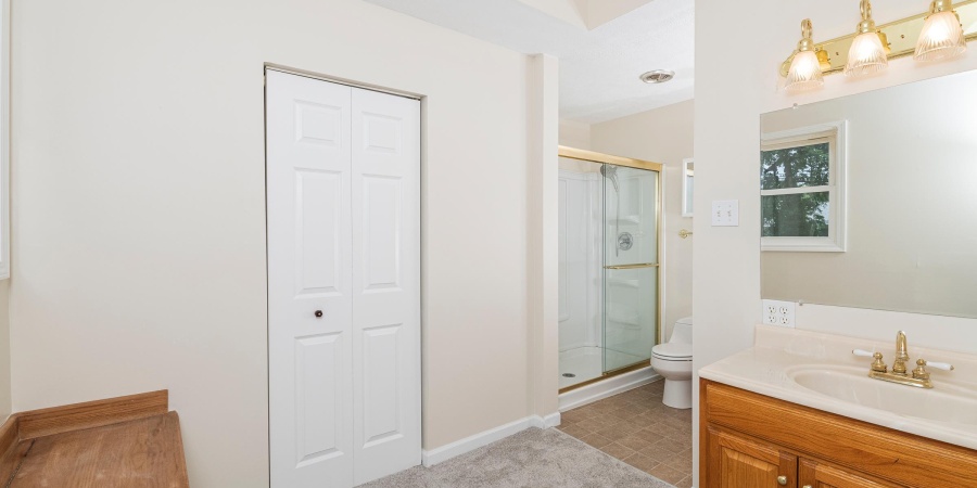 715 E Eddington Court, Bloomington, Indiana 47401,MLS,202604373