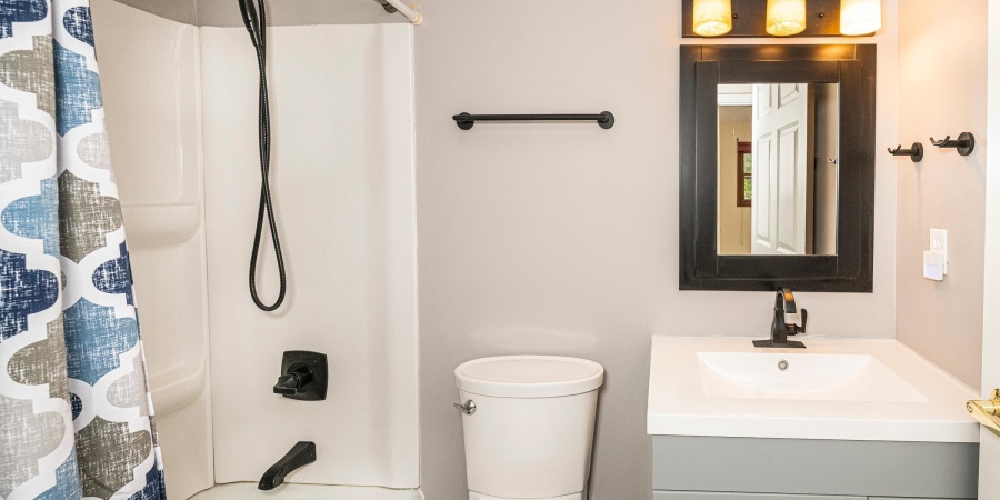 715 E Eddington Court, Bloomington, Indiana 47401,MLS,202604373