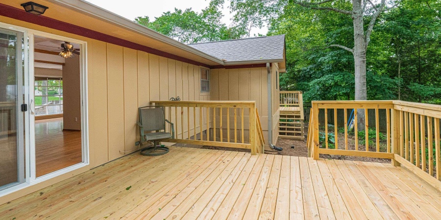 715 E Eddington Court, Bloomington, Indiana 47401,MLS,202604373