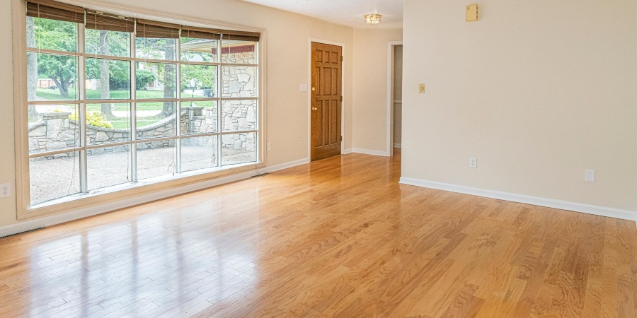 715 E Eddington Court, Bloomington, Indiana 47401,MLS,202604373