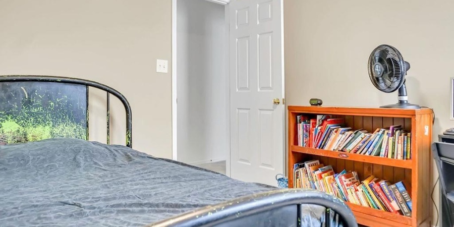 2240 S Bent Tree Drive, Bloomington, Indiana 47401,MLS,202604490