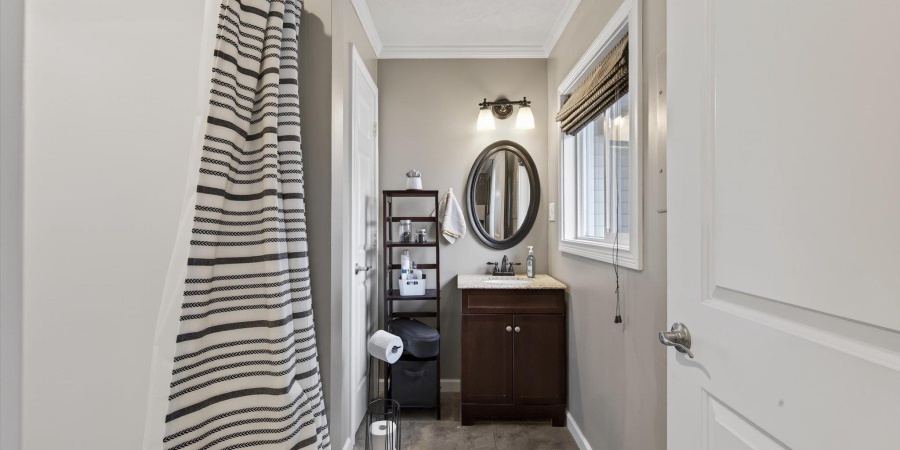 537 S Poplar Drive, Ellettsville, Indiana 47429-1119,MLS,202604502