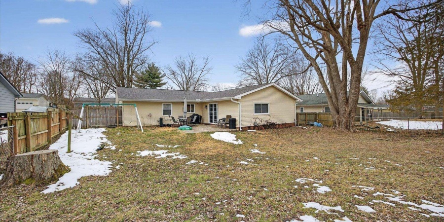 537 S Poplar Drive, Ellettsville, Indiana 47429-1119,MLS,202604502