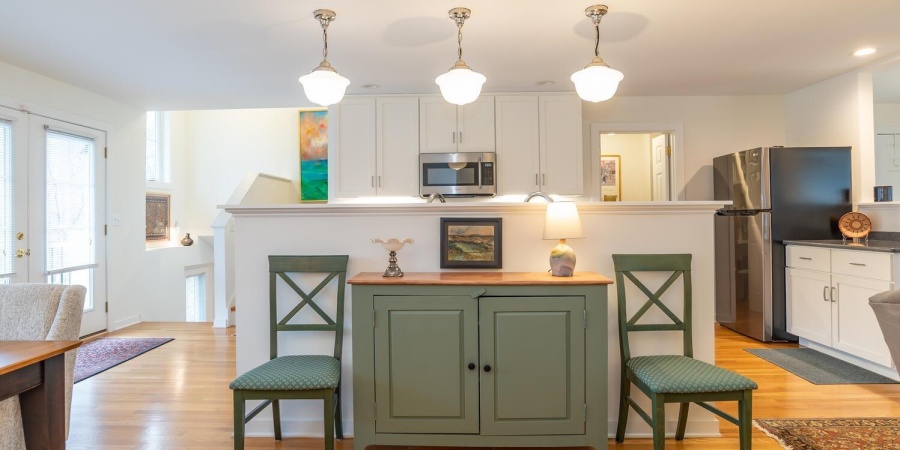 2480 S Smith Road, Bloomington, Indiana 47401,MLS,202604507